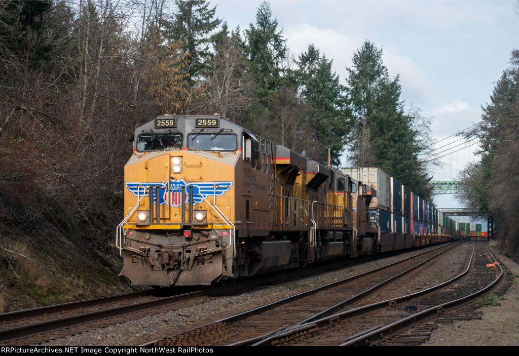 UP 2559